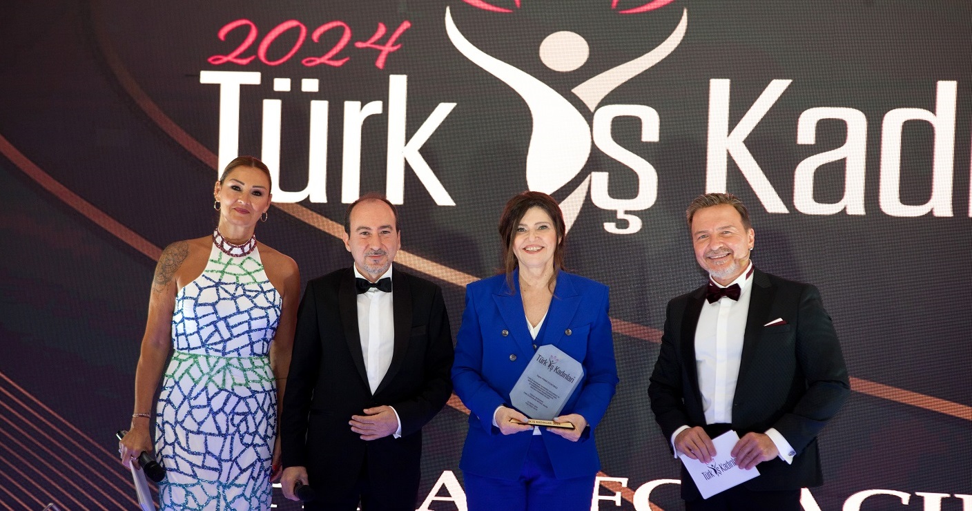 Türk İş Kadınları Plaket Töreni Pınar Altuğ Atacan ve Burak Törün Sunumuyla Adile Sultan Sarayı'nda 16 Mayıs 2024 tarihinde gerçekleşti.